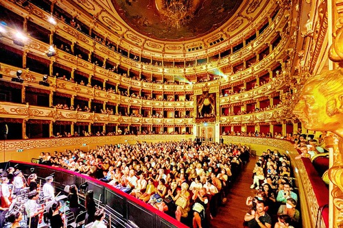 Image for article شن یون در تریسته در ایتالیا به تور اروپای خود پایان می‌دهد: «امید به آینده‌ای زیبا»