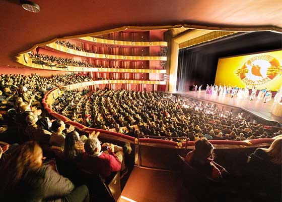 Image for article شن یون تماشاگران تئاتر در استرالیا، ایتالیا، کانادا و ایالات متحده آمریکا را حیرت‌زده می‌کند