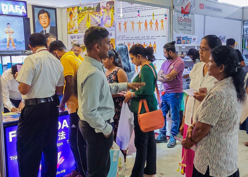 Image for article سریلانکا: یافتن فالون دافا در جشنواره کتاب کندی