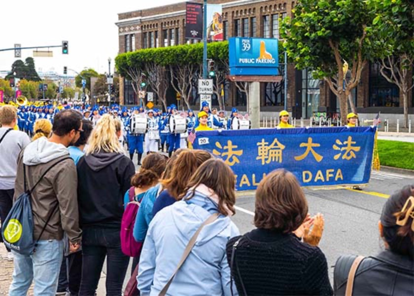 Image for article کالیفرنیا: استقبال گرم از فالون دافا در راهپیمایی روز سربازان بازنشسته در سانفرانسیسکو