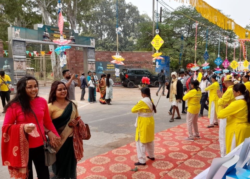 Image for article سانچی، هند: استقبال از فالون دافا در جشنواره ماهابودی