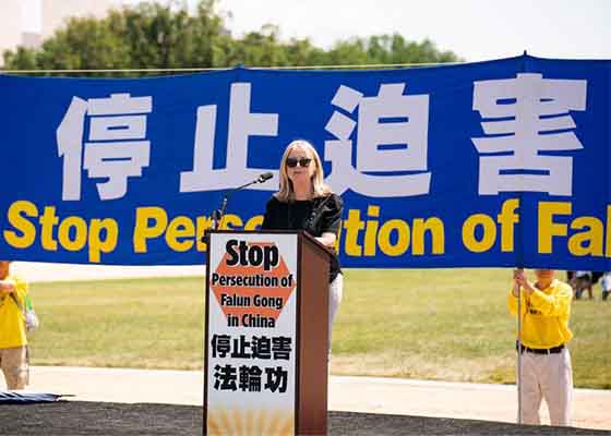 Image for article همچنان به فوریت ۲۲ سال پیش: درخواست برای پایان‌دادن به آزار و شکنجه فالون گونگ در چین