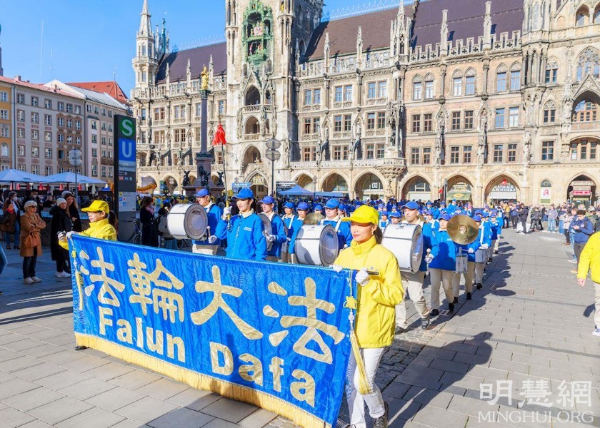 Image for article مونیخ، آلمان: افشای خشونت در چین با برگزاری گردهمایی و راهپیمایی در مقیاس بزرگ