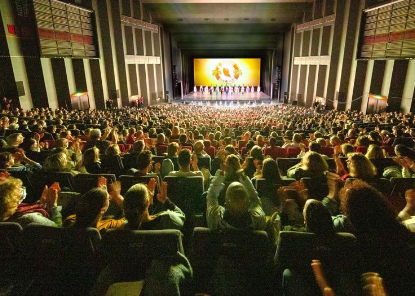Image for article طرفداران تئاتر در پنج کشور شن یون را تحسین می‌کنند: «بسیار دوست‌داشتنی و آرامش‌بخش»