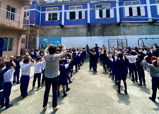 Image for article استقبال دانش‌آموزان و معلمان در شمال شرقی هند از فالون دافا