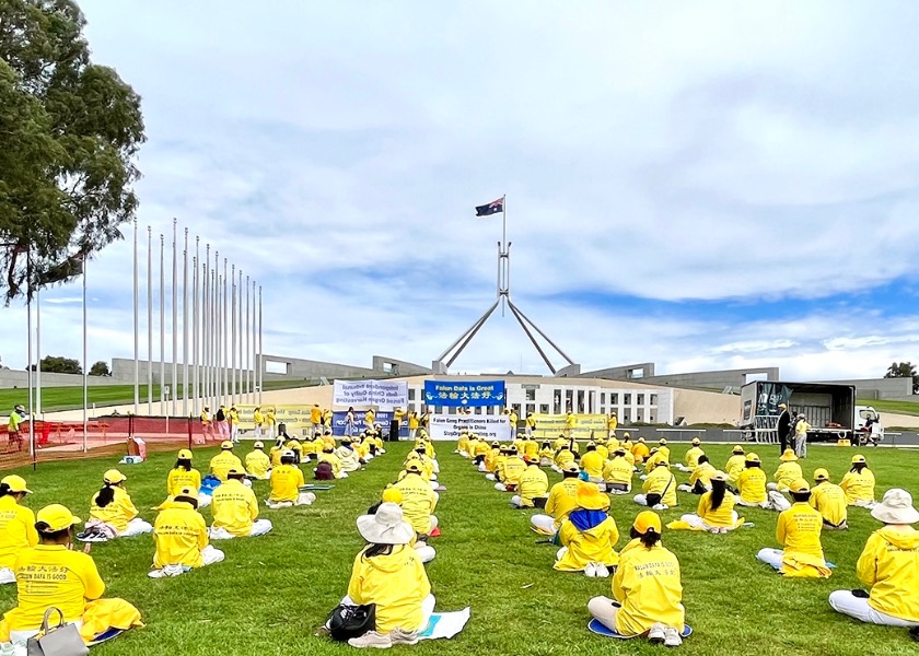 Image for article استرالیا: تجمعات در طول دیدار وزیر امور خارجه چین، برای پایان دادن به آزار و شکنجه فالون گونگ