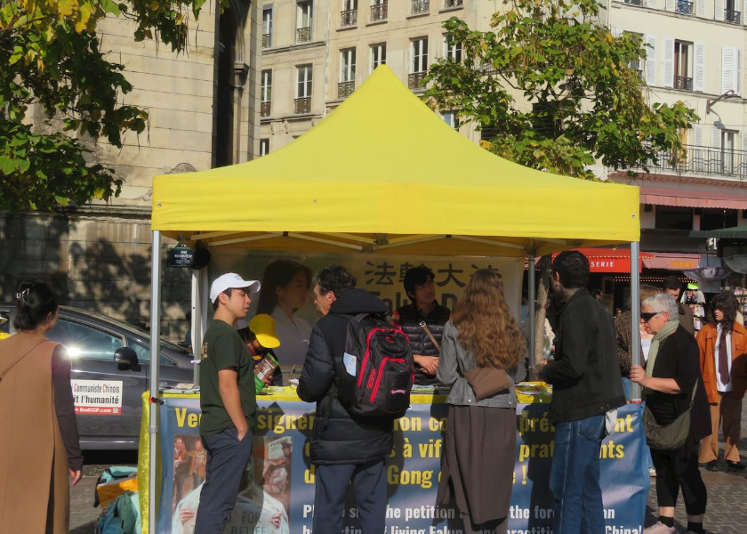 Image for article پاریس (فرانسه): مردم آزار و شکنجه‌ فالون دافا توسط ح.ک.چ را محکوم کردند