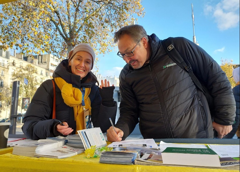 Image for article فرانسه: رهبران و مقامات مهم در نمایشگاه شهرداران و مسئولان محلی، آزار و شکنجه را محکوم کردند