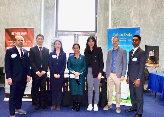 Image for article واشینگتن دی‌سی: رویداد روز حقوق بشر در کپیتول هیل، توجه‌ عموم را به آزار و شکنجه تحمیلی از سوی ح.ک.چ جلب کرد