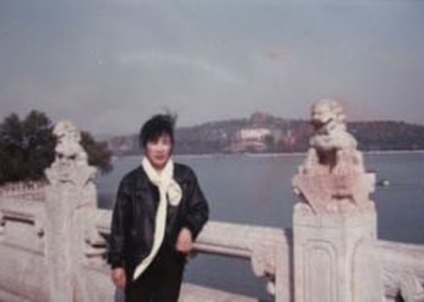 Image for article ۱۹سال پس از مرگ پسر ۳۰ساله‌ در بازداشت، آزار و شکنجه فالون گونگ جان مادر را هم گرفت