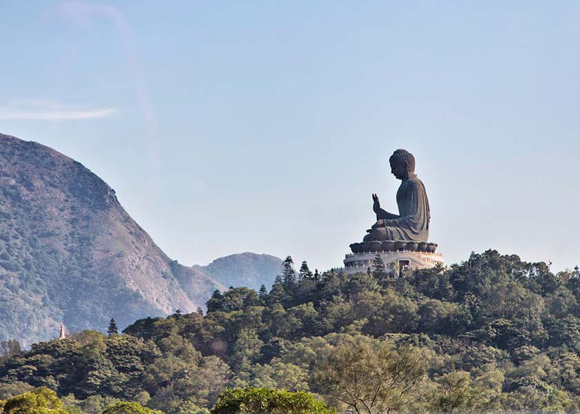 Image for article جوآن فالون مرا از هزارتوی کمونیستی بیرون آورد