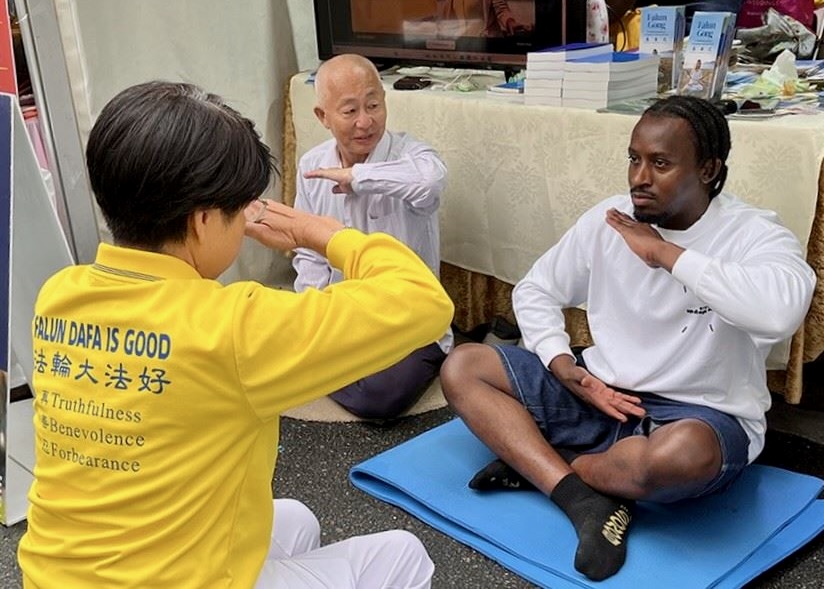 Image for article استرالیا: معرفی فالون دافا در جشنواره ملی چندفرهنگی کانبرا