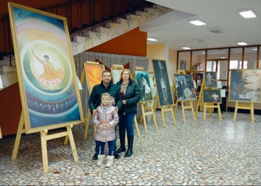 Image for article نمایشگاه هنر جِن-شَن-رِن «جهانی از پاکی و نور» را برای بلغارستان به ارمغان می‌آورد